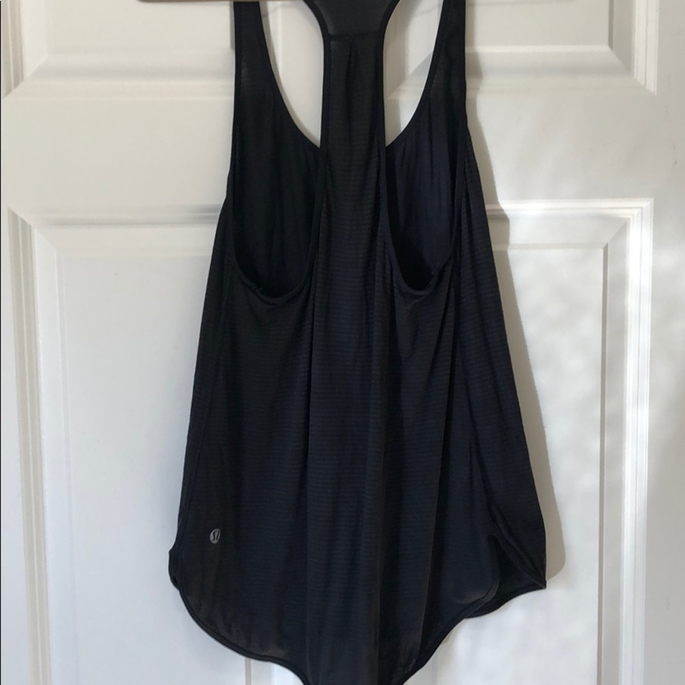 Lululemon tank - Picture 3 of 3